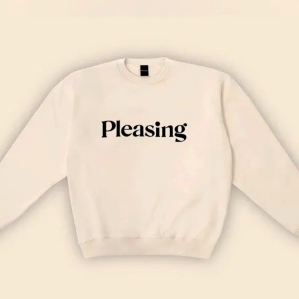 NEW PLEASING CREAM HARRY STYLES CREWNECK SWEATSHIRT